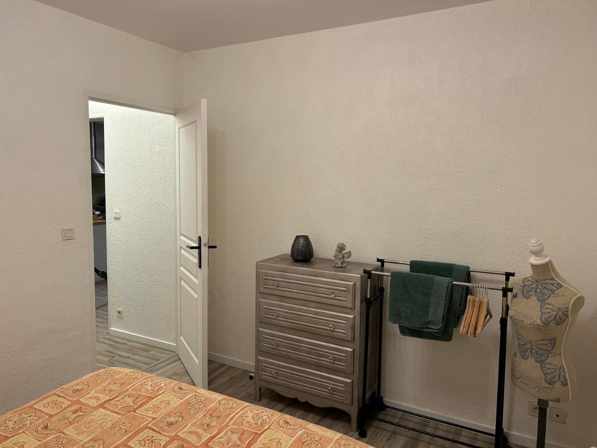 Jolie Villa Independante Climatisee 3 Chambres Tout Confort 6 Couchages, Piscine Chauffee 4 X 8 Disponible Selon Meteo De Mai A Fin Septembre, Jacuzzi 4 Places, Boulodrome Eclaire, Ping-Pong, Wifi, Proche Commerces Animaux Domestiques Sur Demande Bretenoux Εξωτερικό φωτογραφία
