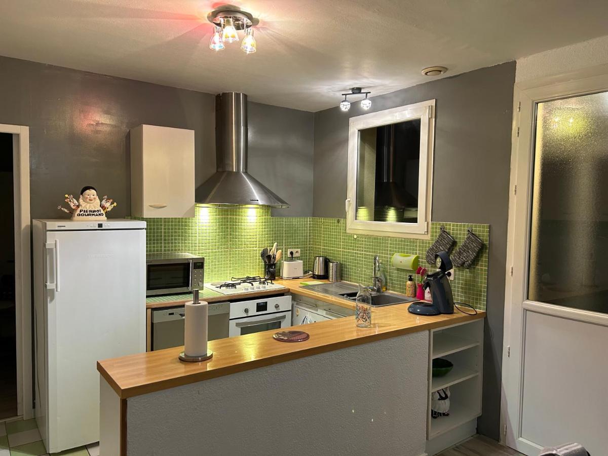 Jolie Villa Independante Climatisee 3 Chambres Tout Confort 6 Couchages, Piscine Chauffee 4 X 8 Disponible Selon Meteo De Mai A Fin Septembre, Jacuzzi 4 Places, Boulodrome Eclaire, Ping-Pong, Wifi, Proche Commerces Animaux Domestiques Sur Demande Bretenoux Εξωτερικό φωτογραφία